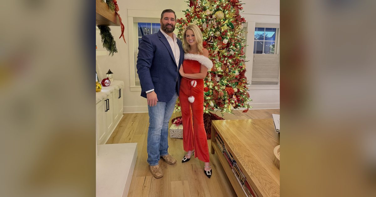 Christmas in Fredericksburg: Holiday Traditions and the Best Time to List or Buy